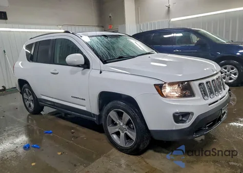 2016 Jeep Compass Latitude из США, поврежденный, VIN 1C4NJCEA6GD716135
